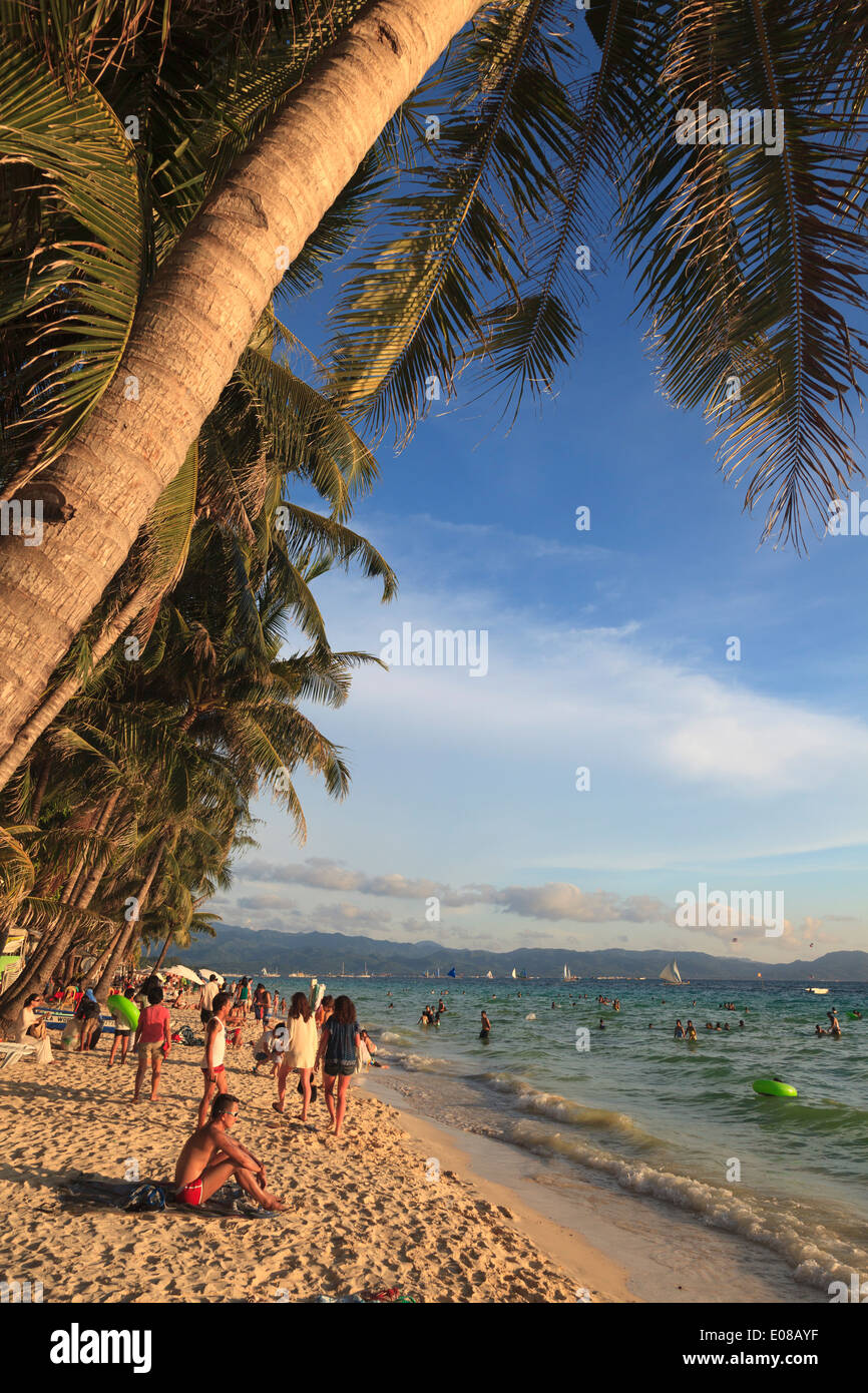 Filippine, Visayas Boracay Island, Spiaggia Bianca Foto Stock