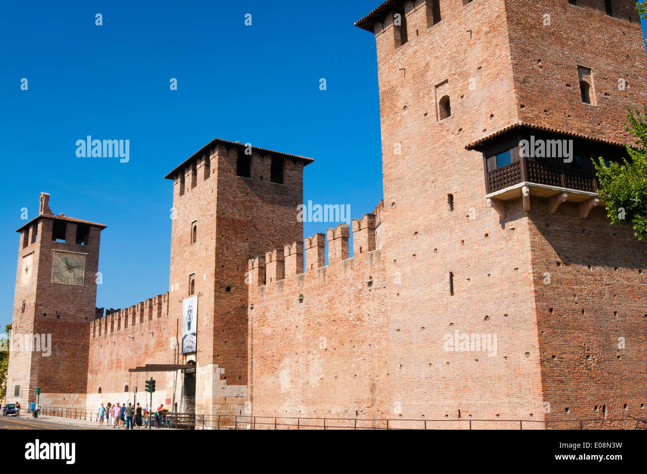 Castelvecchio fortezza risalente al 1355, Verona, Sito Patrimonio Mondiale dell'UNESCO, Veneto, Italia, Europa Foto Stock
