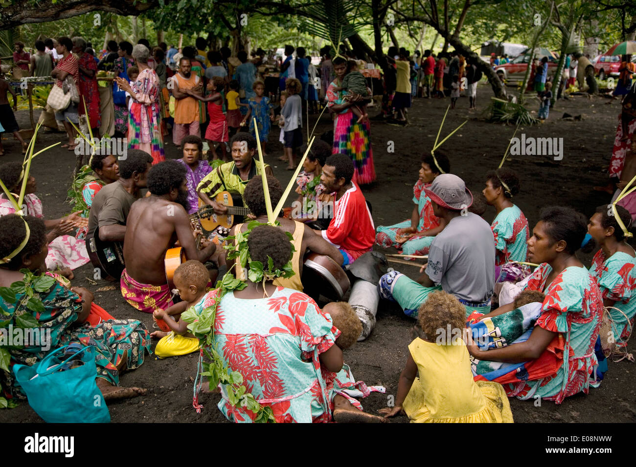 Raccolta di musica a Tanna, Vanuatu, Sud Pacifico Foto Stock