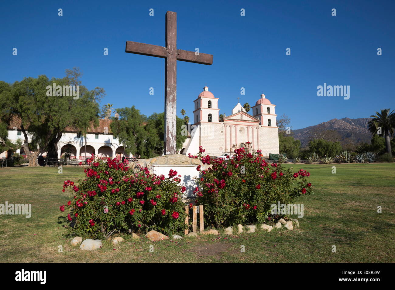 La vecchia missione di Santa Barbara (costruito nel 1786), Santa Barbara, Santa Barbara County, California, Stati Uniti d'America, America del Nord Foto Stock