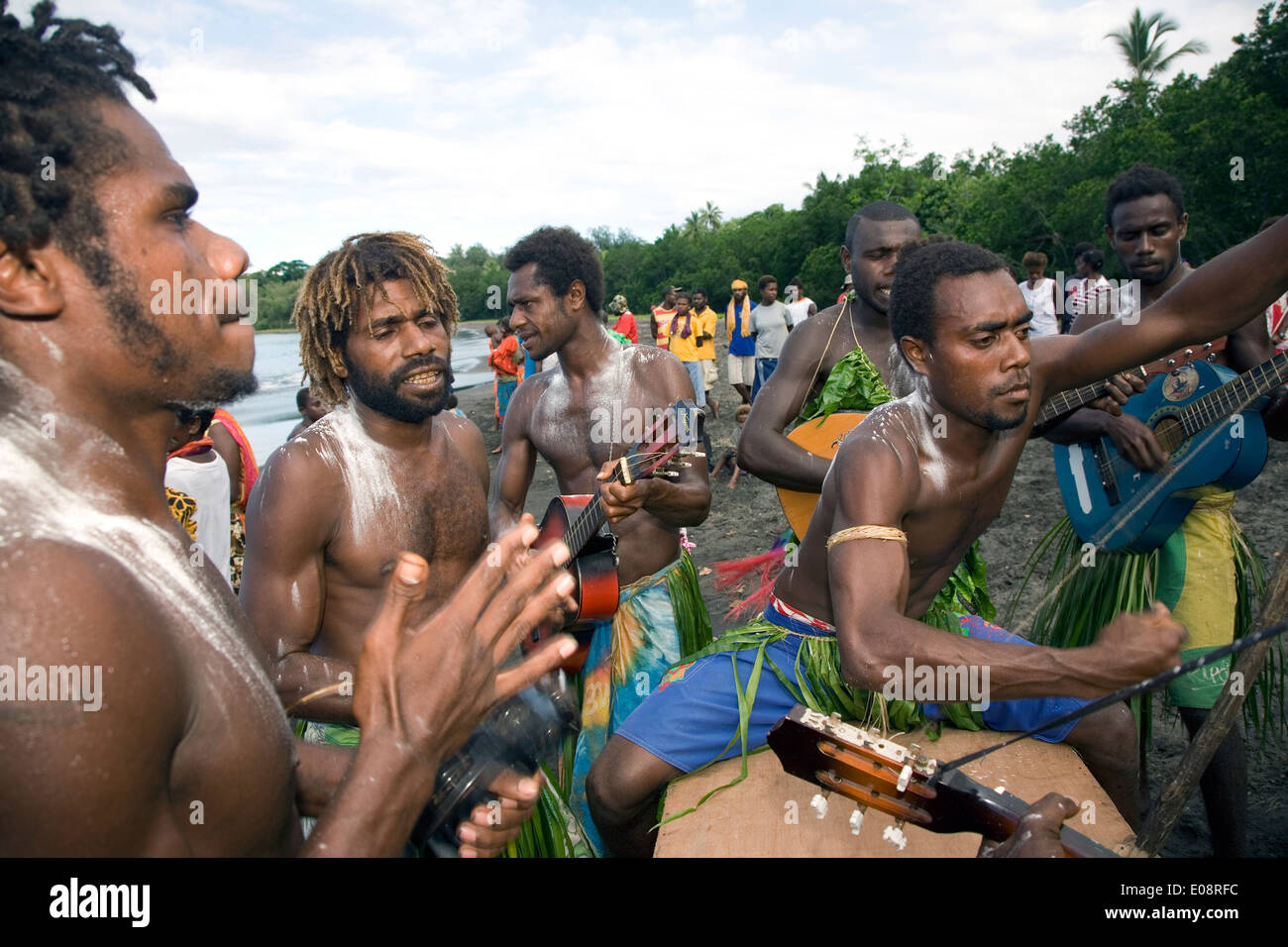 Musica locale in corrispondenza di Tanna, Vanuatu, Sud Pacifico Foto Stock