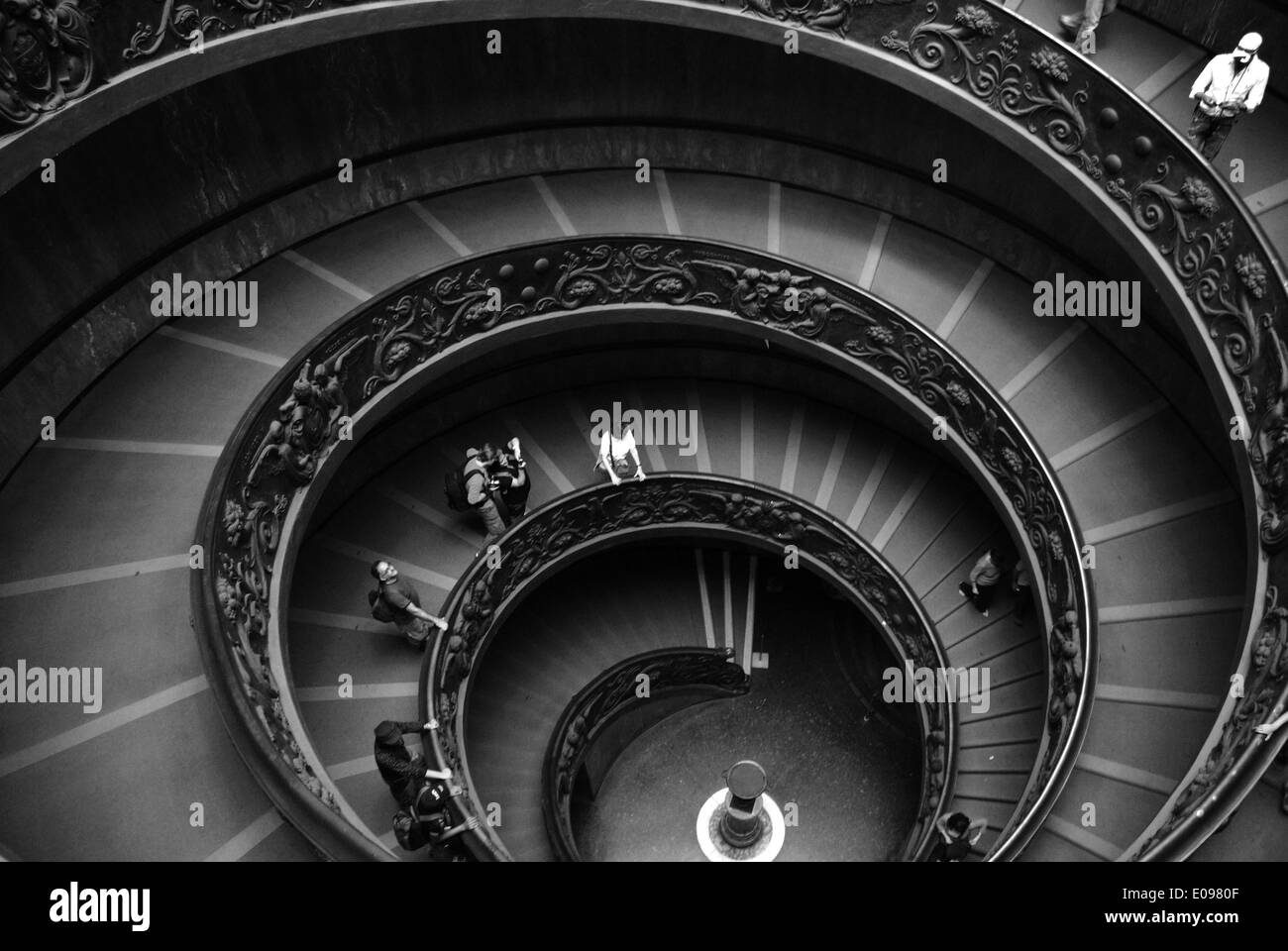 Una scalinata a spirale nel Museo del Vaticano , Roma Foto Stock