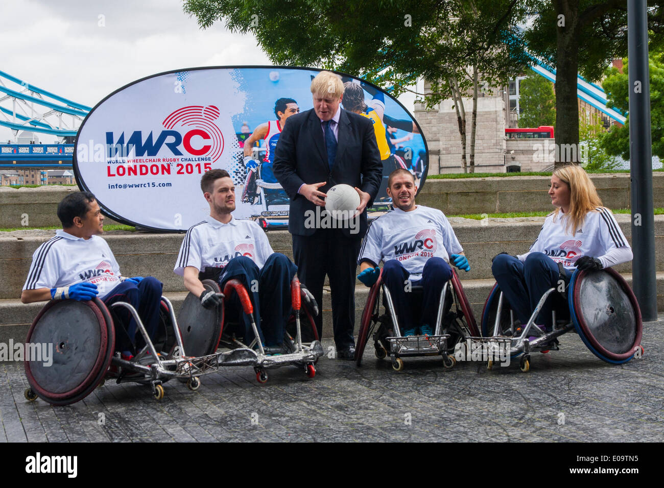 Londra, Regno Unito. 7 2014. Gran Bretagna Rugby in carrozzina stars unire  il sindaco di Londra Boris Johnson di annunciare la prima sedia a rotelle  Rugby Challenge che si svolgerà in ottobre