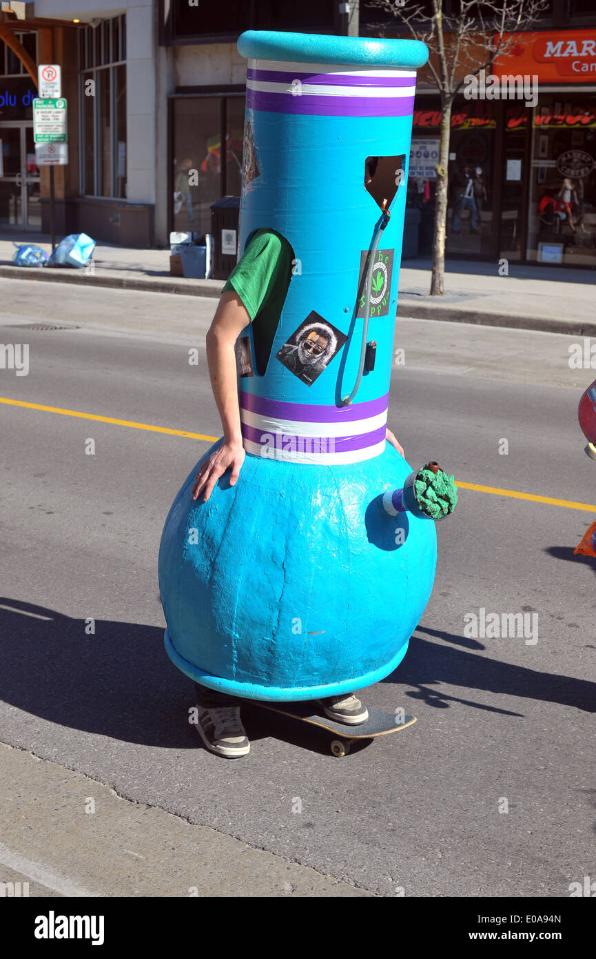 Immagini da annuale di 420 pro cannabis giorno tenutasi a Londra, Ontario il 20 aprile 2014. Foto Stock