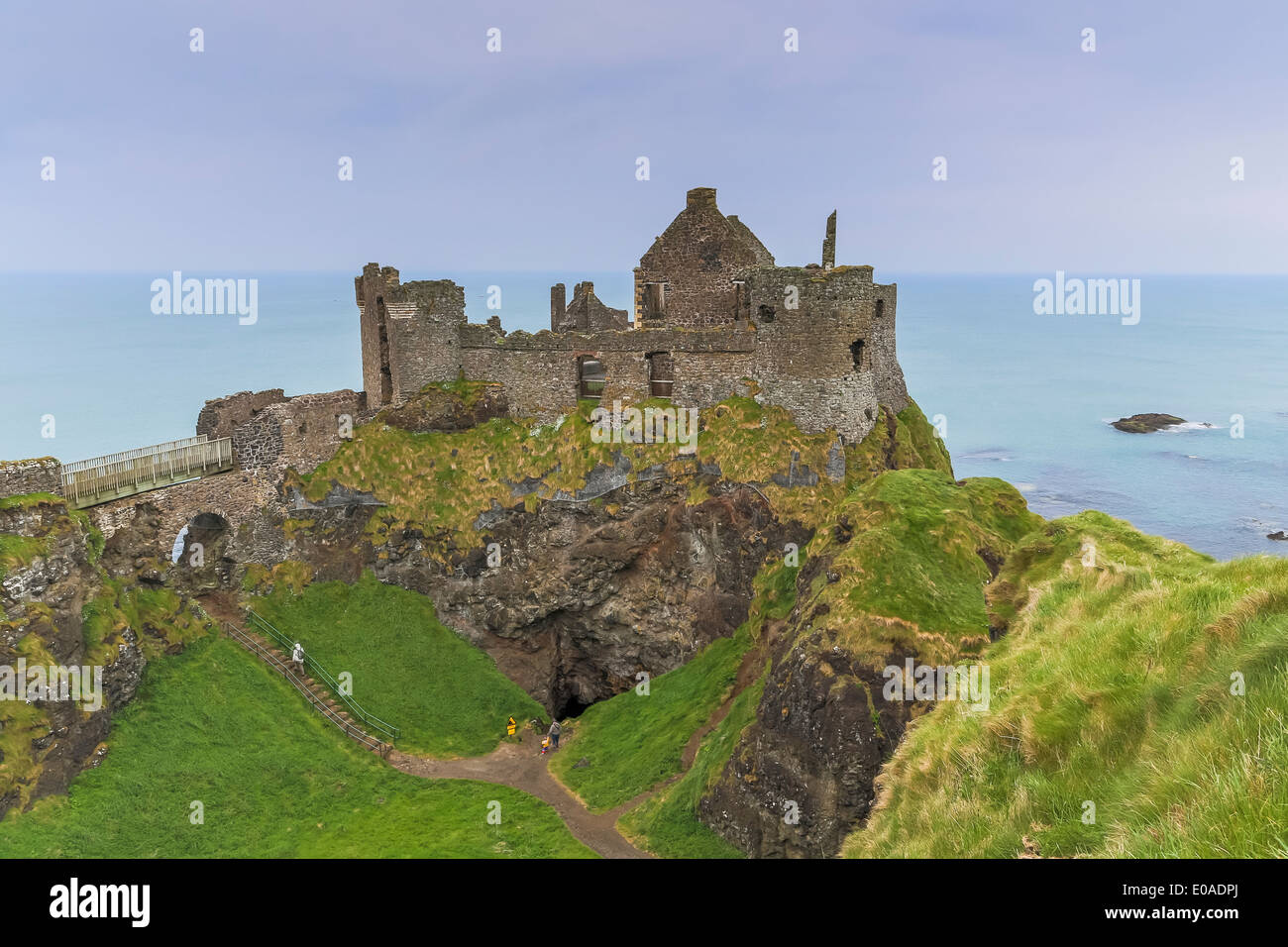 Dunluce Castle Irlanda del Nord nella contea di Antrim Foto Stock