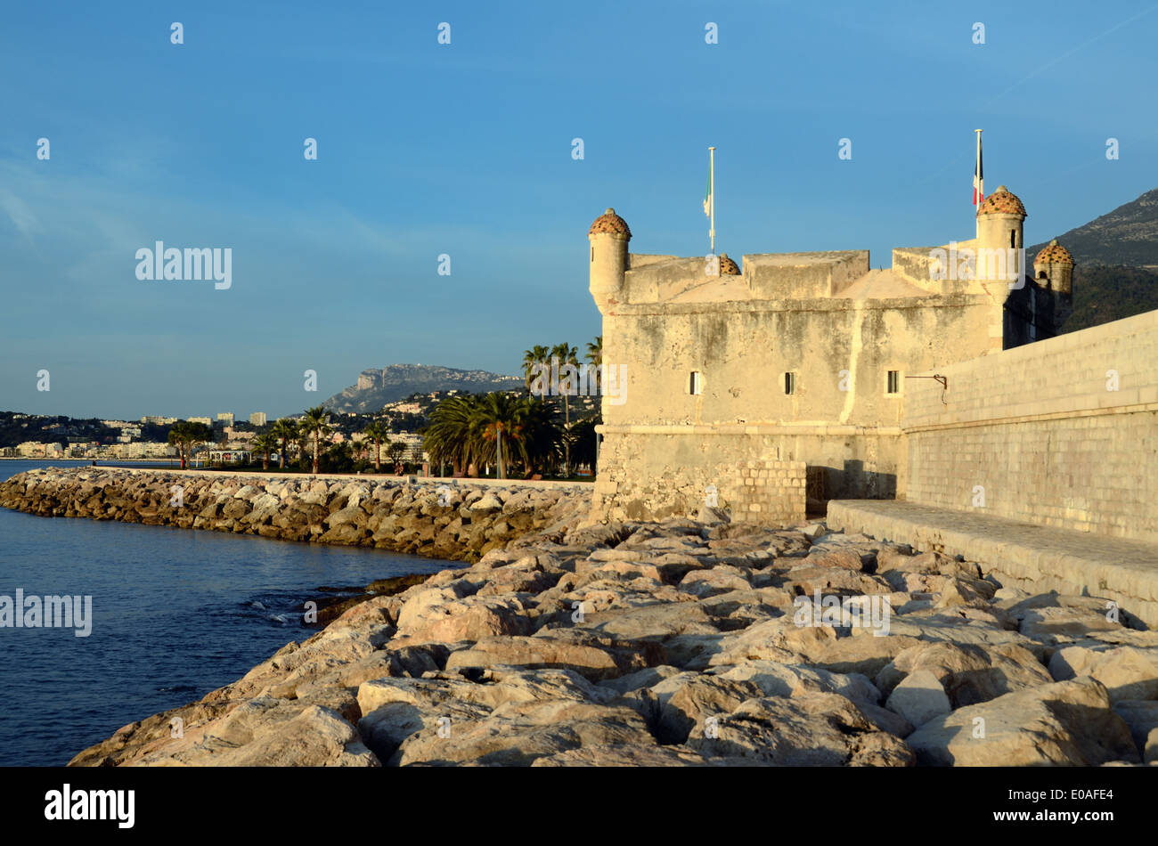 Museo Bastion, ex Jean Cocteau Museo, costruito nel 1636, come un forte o fortezza per difendere Menton Alpes-Martimes Francia Foto Stock