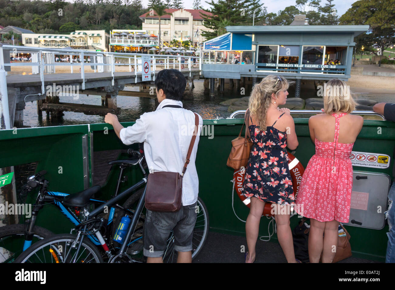 Sydney Australia,nuovo Galles del Sud,Porto di Sydney,porto,Watsons Bay Water Palace,hotel hotels hotels Lodge motel,Doyles on the Beach,Fisherman's. Foto Stock