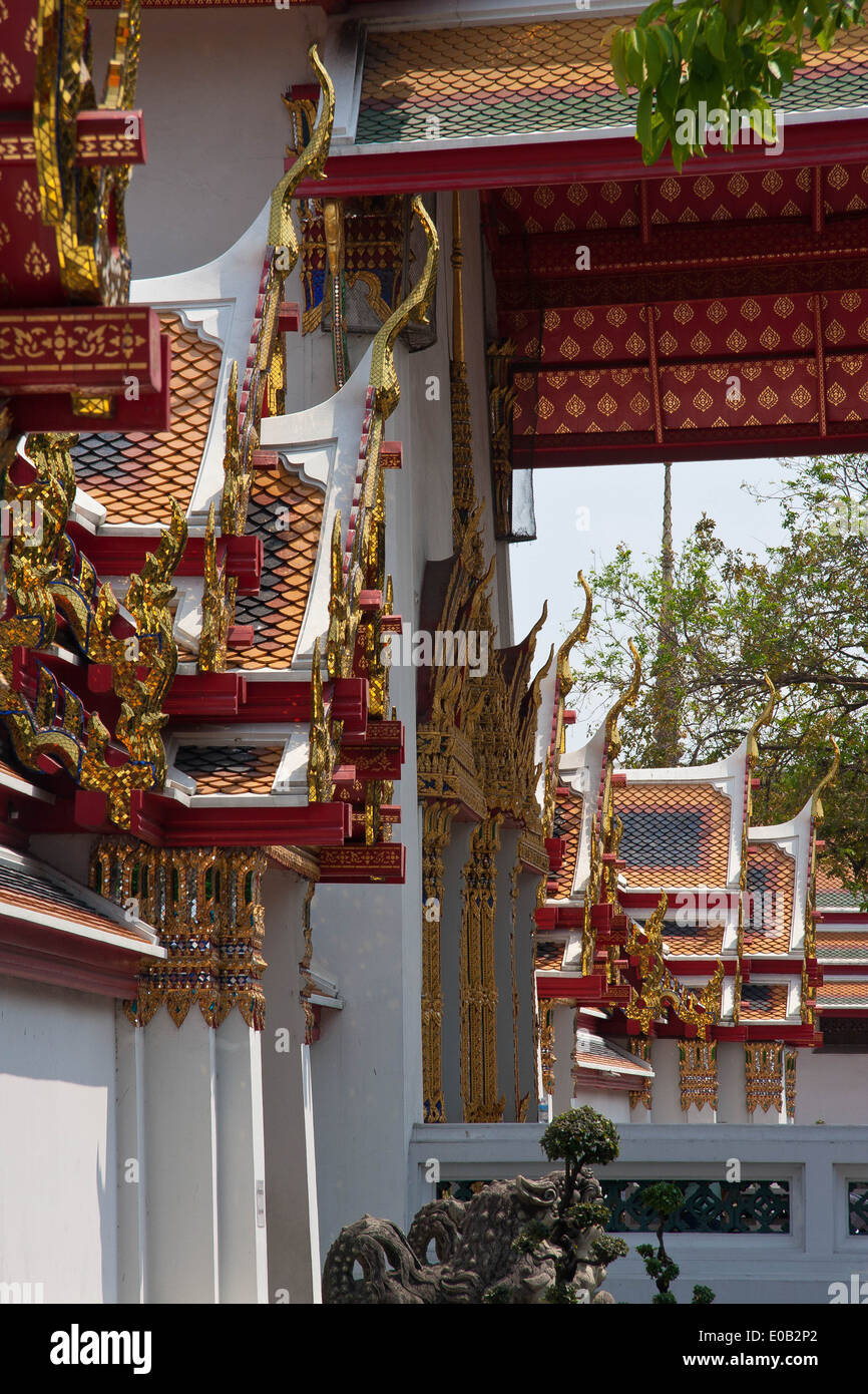 Tetti colorati al Grand Palace, Bangkok, Thailandia Foto Stock