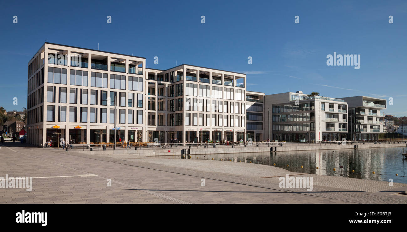 In Germania, in Renania settentrionale-Vestfalia, Dortmund - Hoerde, Lago di Phoenix, edifici per uffici Foto Stock