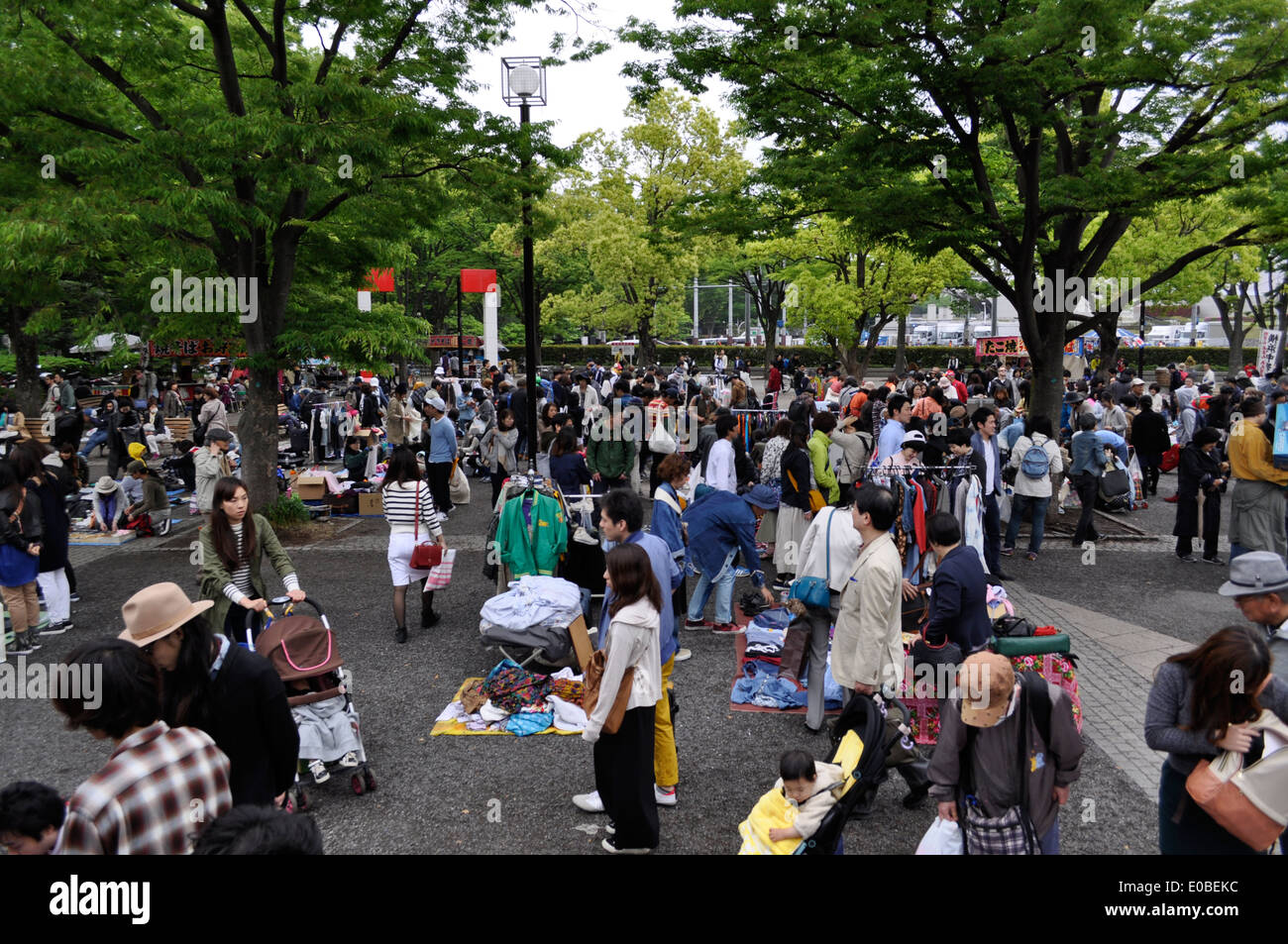 Il Parco Yoyogi Tokyo Giappone.Il mercato delle pulci. Foto Stock