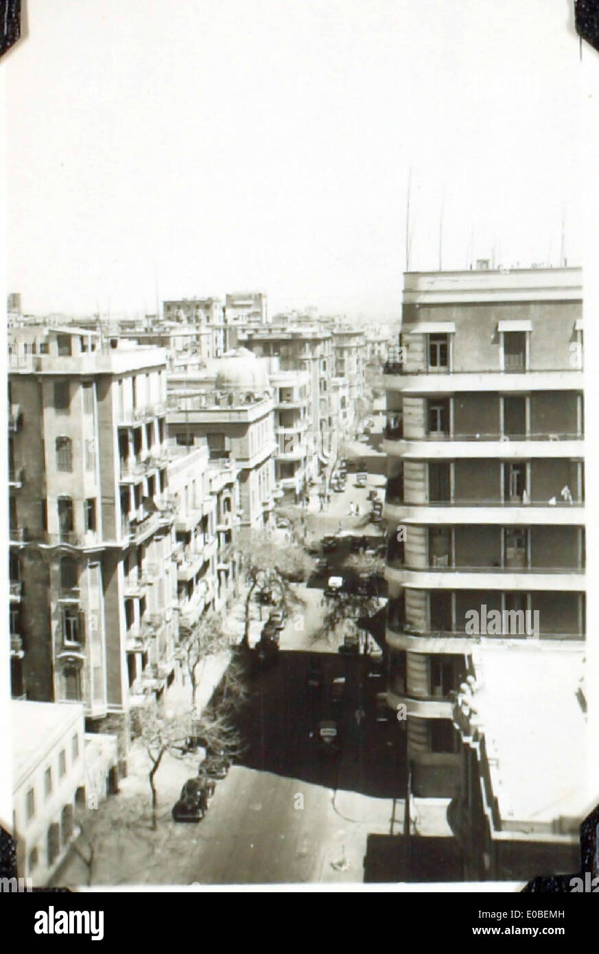 Questa fotografia cattura le operazioni di aviazione al Cairo, in Egitto, durante gli anni '1940 È stata scattata da Edwin Newman, un famoso fotografo, che documenta le attività della RAF in Medio Oriente durante la seconda guerra mondiale. Foto Stock