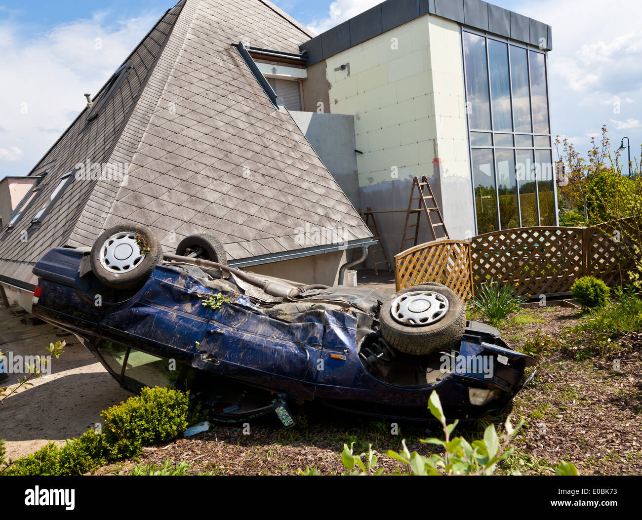 Incidente di auto auto automobili passeggeri traffico Auto incidente stradale Incidente stradale incidenti stradali incidenti stradali incidenti di sicurezza PL Foto Stock