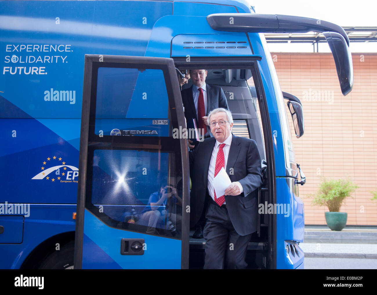 Berlino, Germania. Maggio 08th, 2014. Premere per parlare con il presidente europeo candidato dal Partito popolare europeo, Jean-Claude Juncker, presso l'Hotel Hyatt di Berlino. / Immagine: Jean Claude Juncker Foto Stock