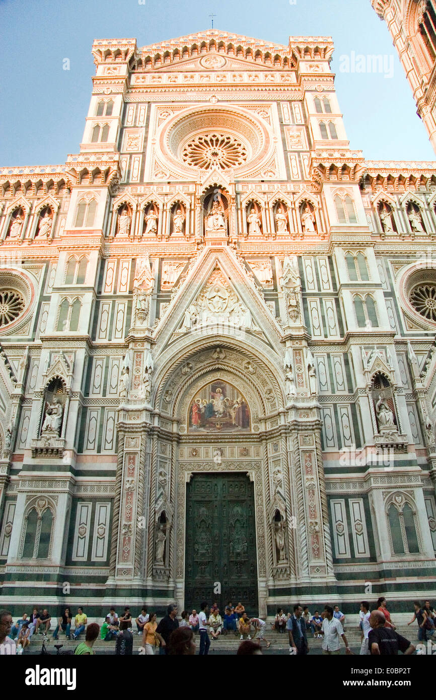 Santa Maria del Fiore Duomo e Campanille Firenze, Toscana, Italia Foto Stock