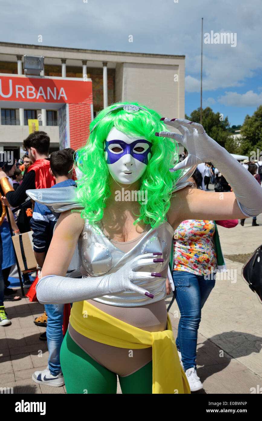 Napoli, Italia - 1 maggio: per la XVI edizione della International cartoon Comicon,soddisfare tutti gli appassionati di fumetti e manga e cosplay Foto Stock