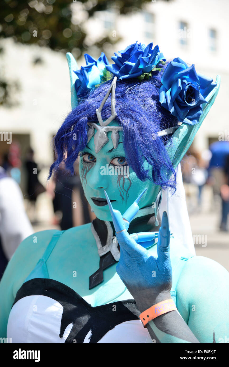 Napoli, Italia - 1 maggio: per la XVI edizione della International cartoon Comicon,soddisfare tutti gli appassionati di fumetti e manga e cosplay Foto Stock