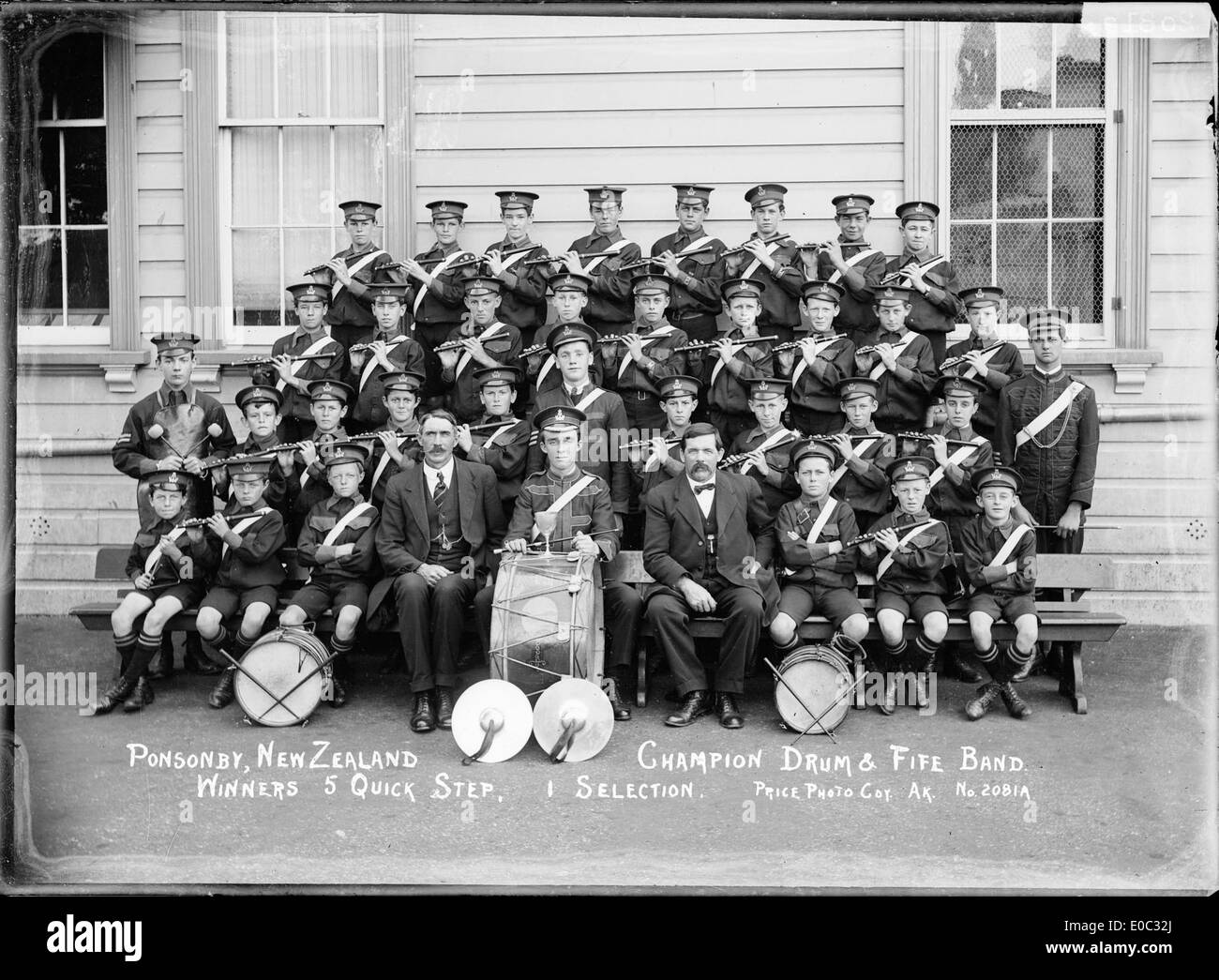 Ponsonby Drum & Fife banda, ca 1915 Foto Stock