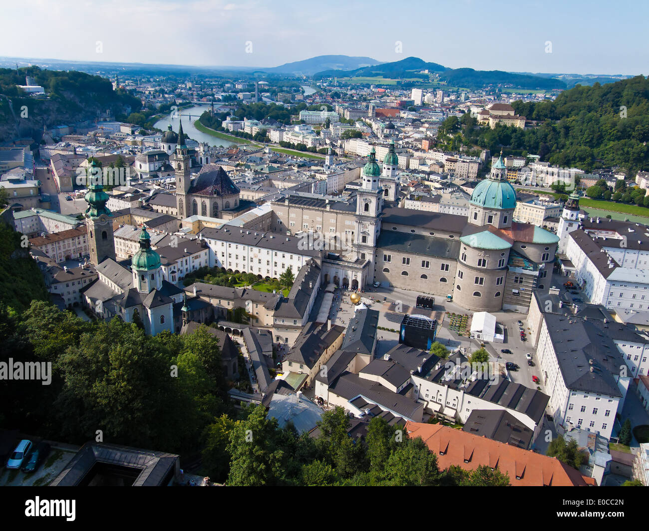 L'Austria, la città di Salisburgo, vista città di elevato sale del castello. Skyline, oesterreich, Stadt Salzburg, Stadtansicht von Hohensalzburg. Foto Stock