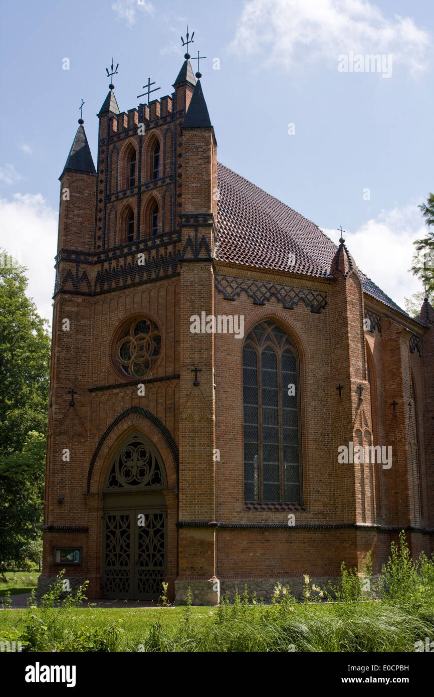 Europa, Deutschland, Meclenburgo-Pomerania Occidentale, Ludwigslust, Schloss Ludwigslust, Schlosspark, St. Helena und Andreas Foto Stock