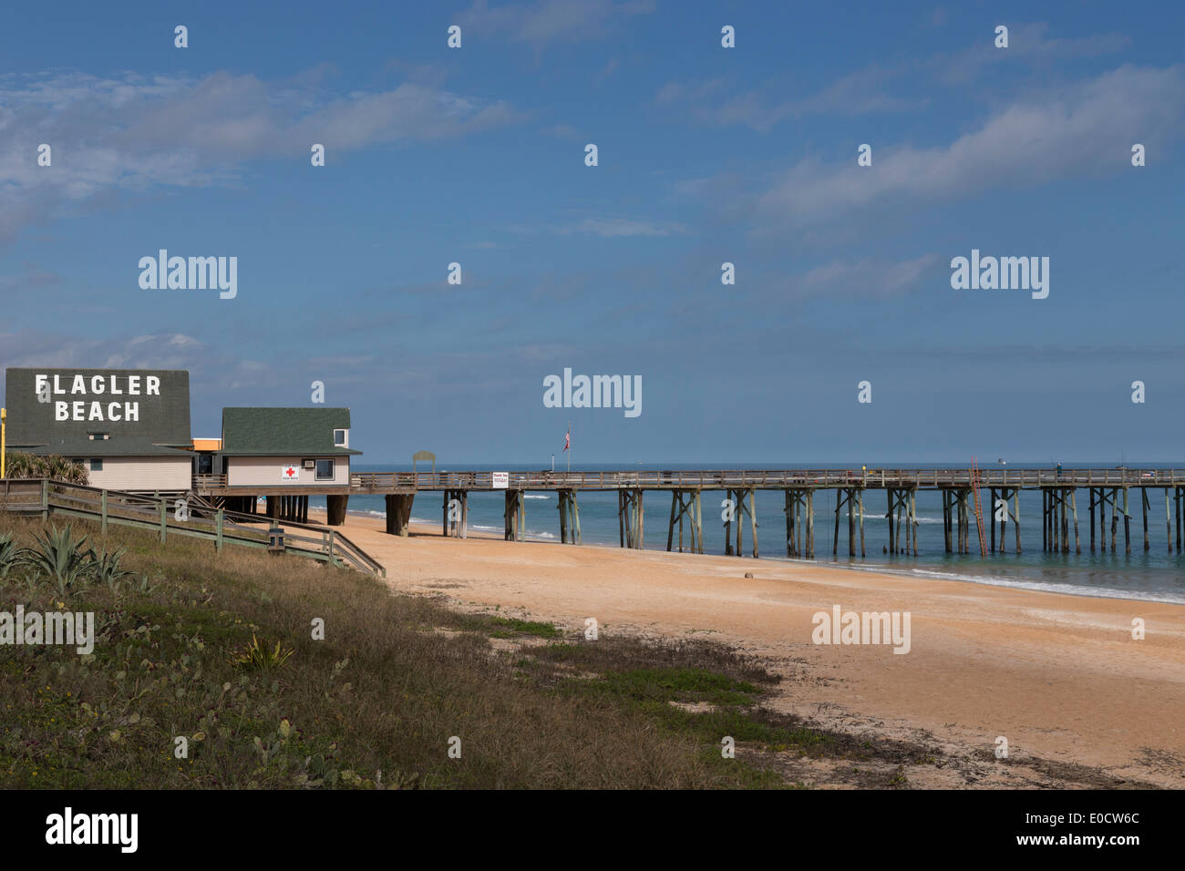 Flagler Beach Pier, Oceano Atlantico, Fl, Stati Uniti d'America Foto Stock