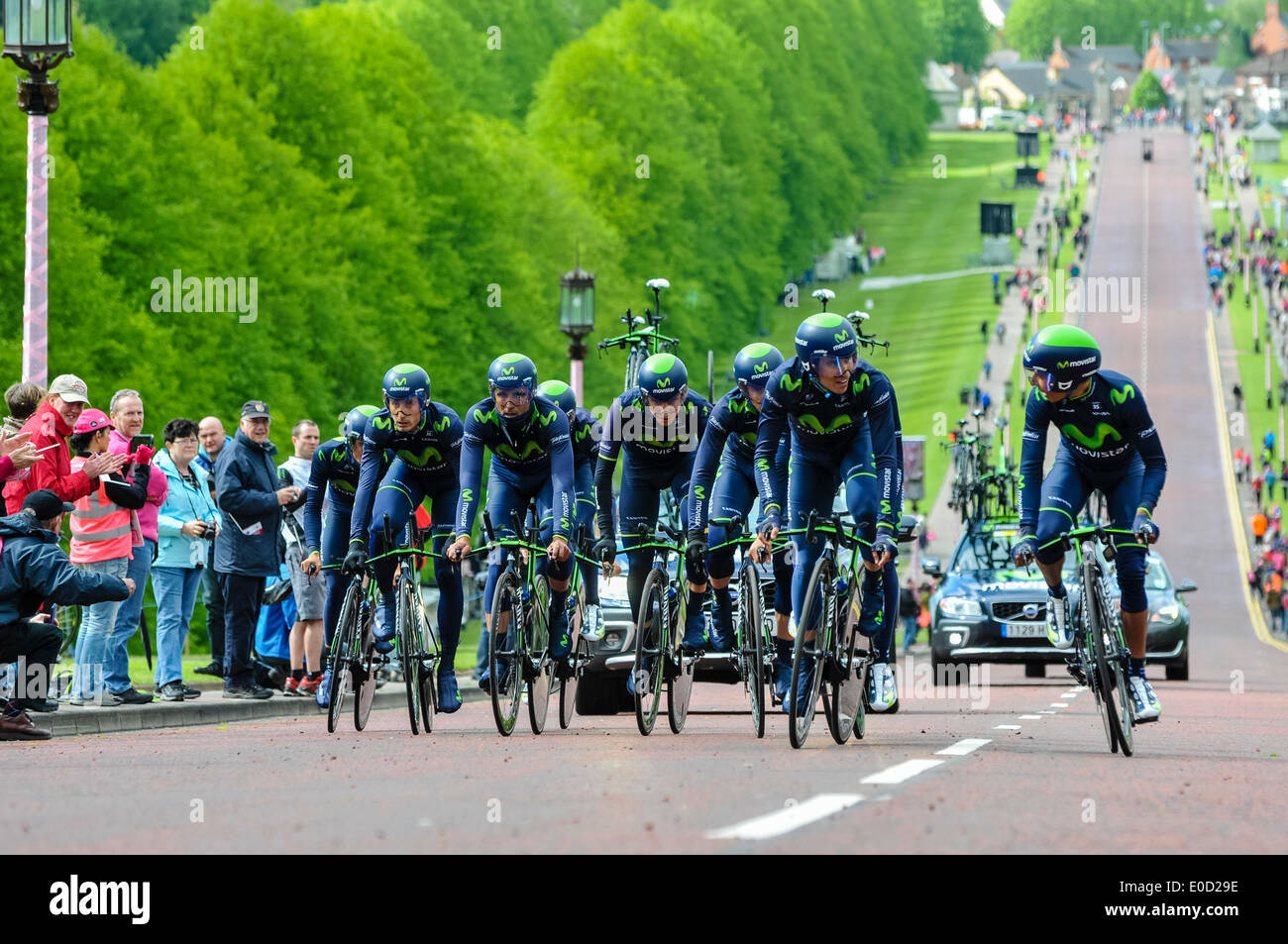 Belfast, Irlanda del Nord. 9 Maggio 2014 - Giro d'Italia sessione di pratica: Movistar (Spagna) Credito: Stephen Barnes/Alamy Live News Foto Stock