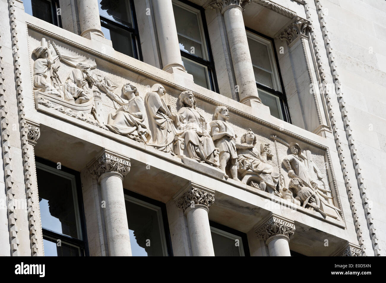 Un convertito gotico veneziano palazzo in appartamenti dietro la banca Inghilterra Londra, Inghilterra, Regno Unito. Foto Stock