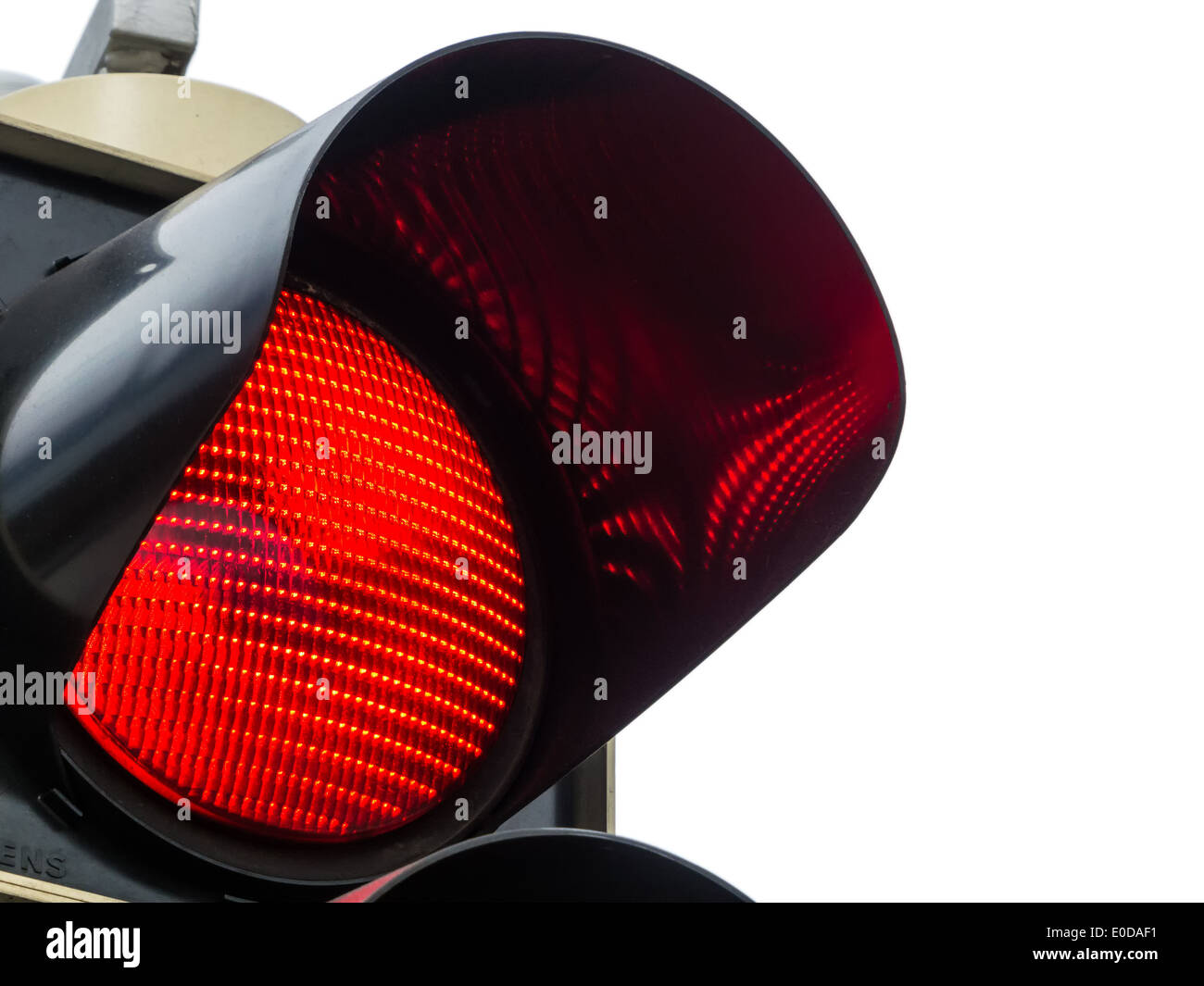 Un semaforo rosso mostra la luce. Foto simbolico per l'attesa, arrampicata e fuori pericolo., Eine Verkehrsampel zeigt rotes Licht. Simbolo Foto Stock