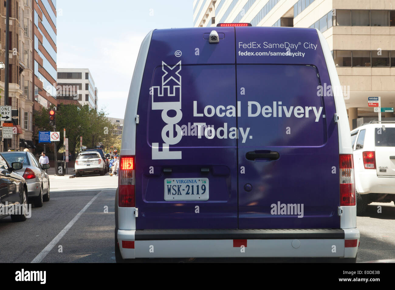 Fedex consegna locale van Foto Stock