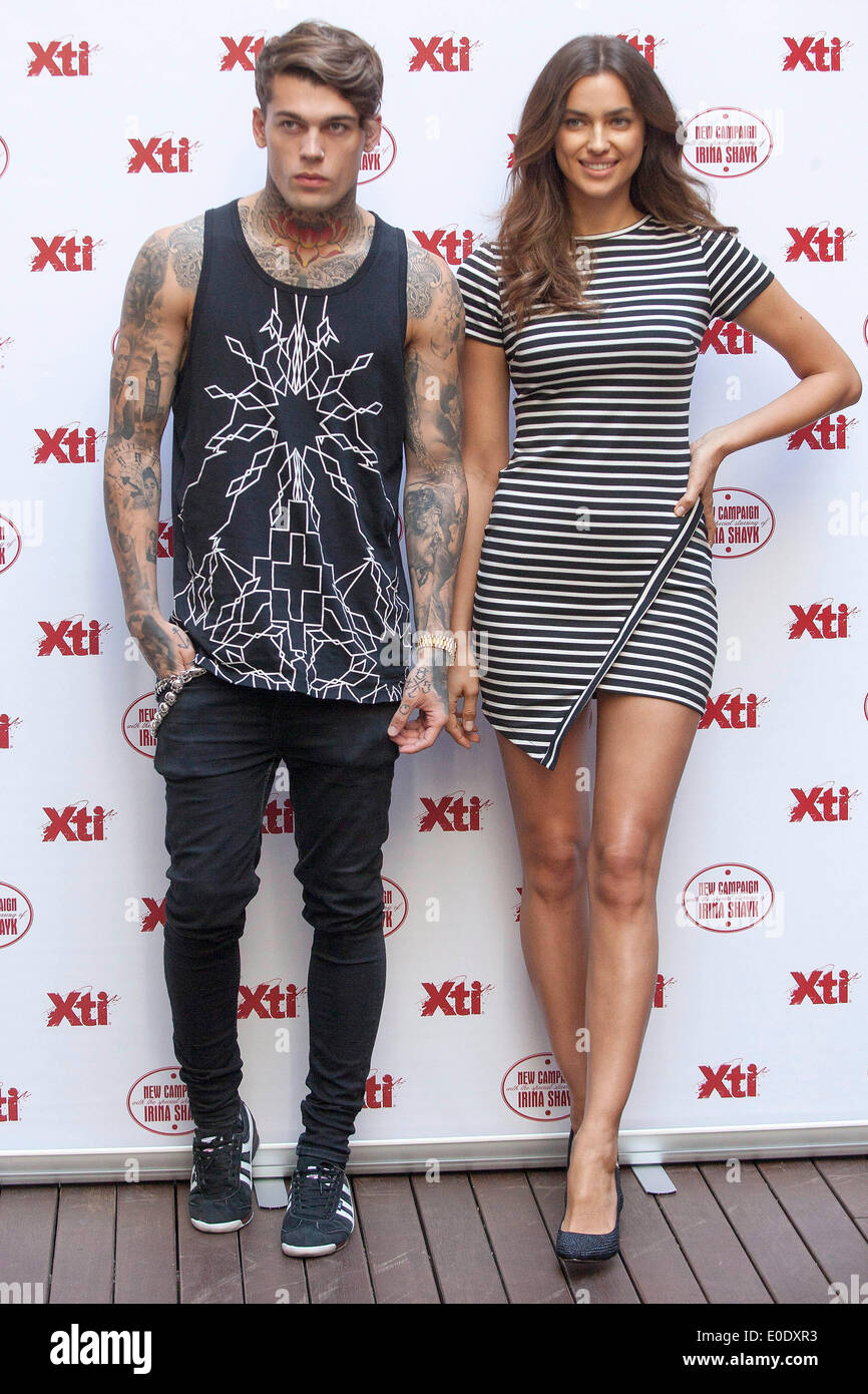 Madrid, Spagna. 09 Maggio, 2014. Stephen James e Irina Shayk assistere alla presentazione della nuova Xti calzatura raccolta presso Hospes Hotel il 9 maggio 2014 a Madrid, Spagna Credito: dpa picture alliance/Alamy Live News Foto Stock