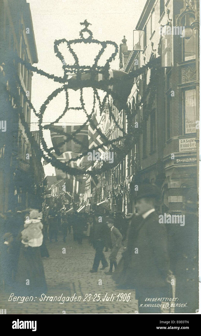 Bergen: Strandgaten 23-25. Luglio 1906 Foto Stock