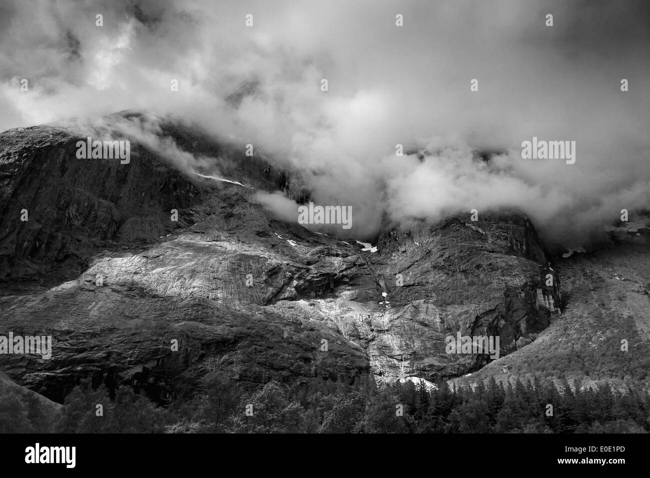 Paesaggio di montagna in Andalsnes, Norvegia Foto Stock