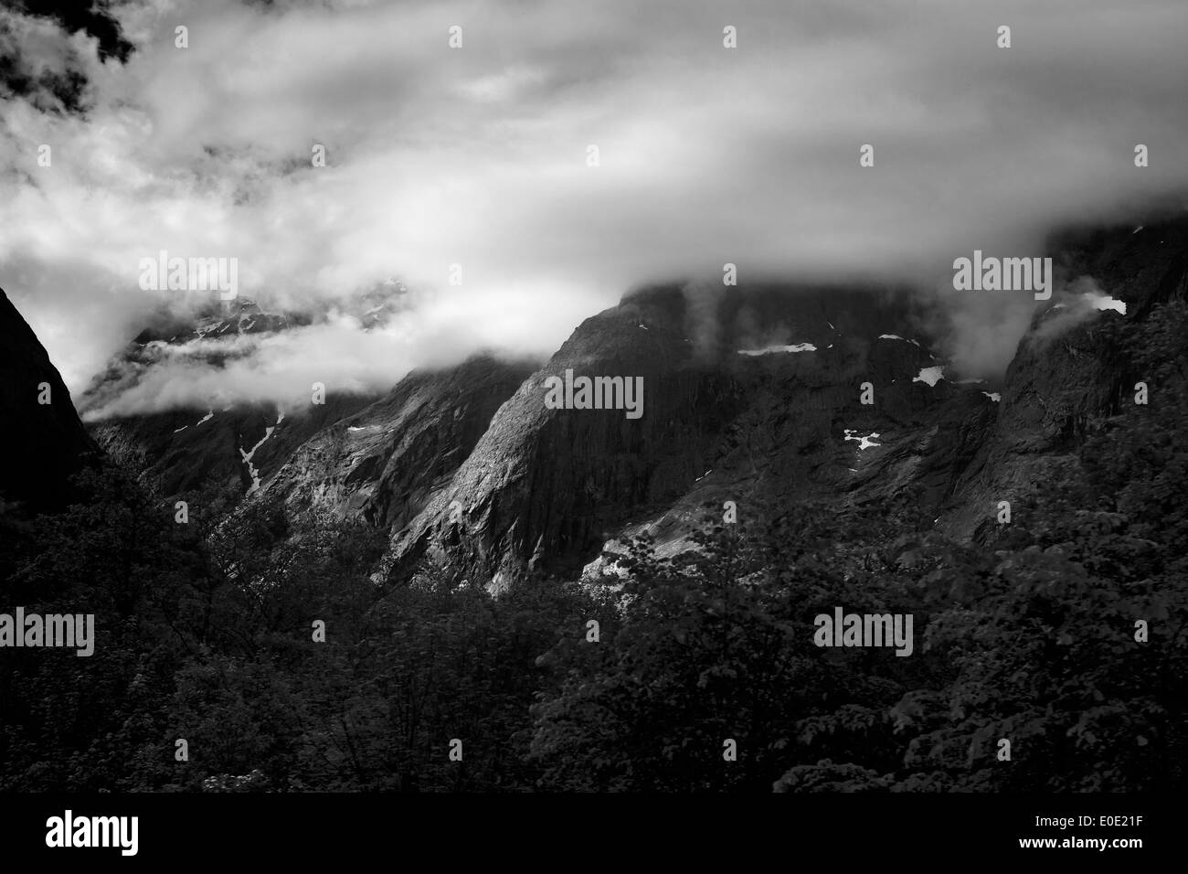 Paesaggio di montagna in Andalsnes, Norvegia Foto Stock