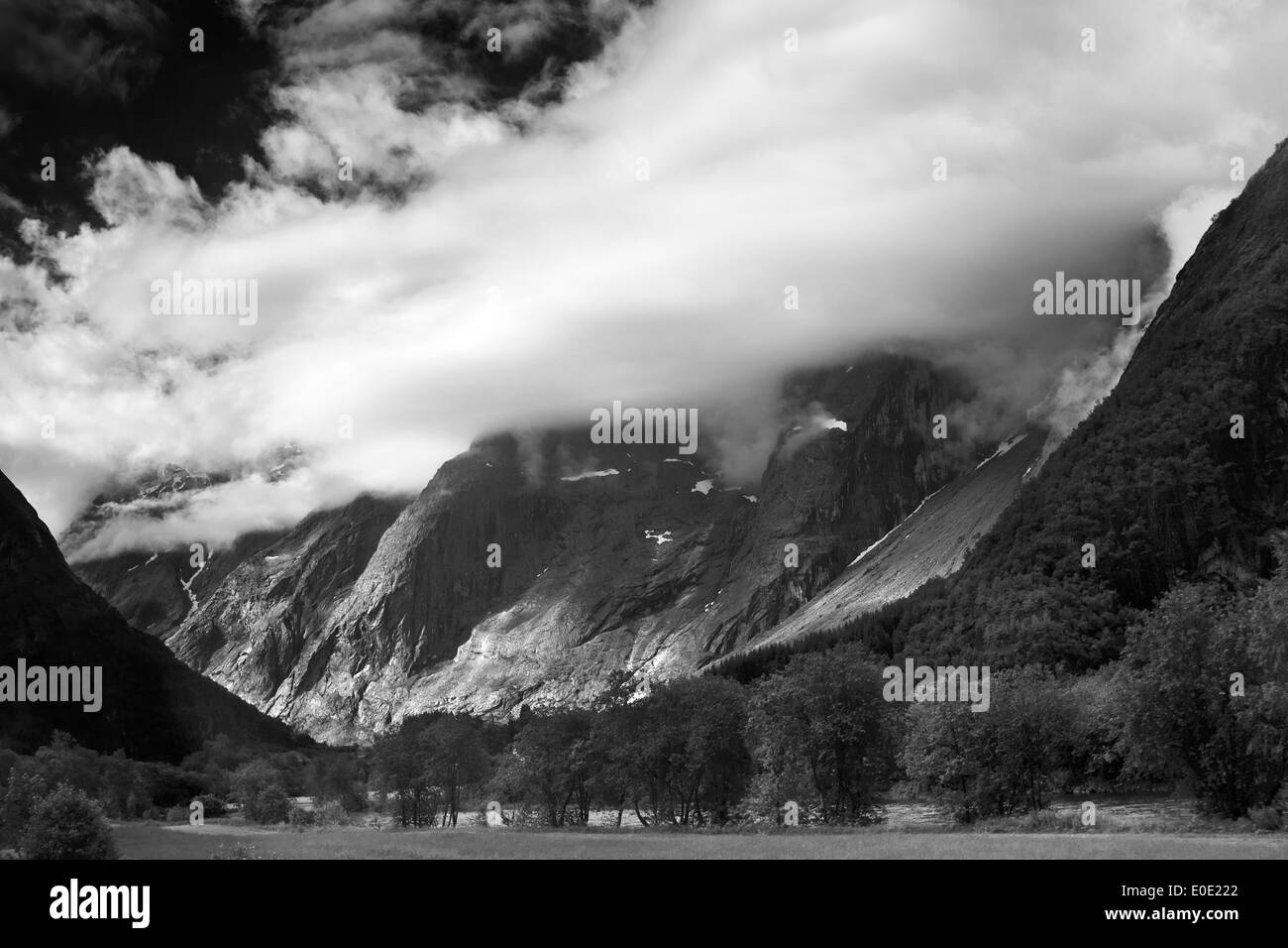 Paesaggio di montagna in Andalsnes, Norvegia Foto Stock
