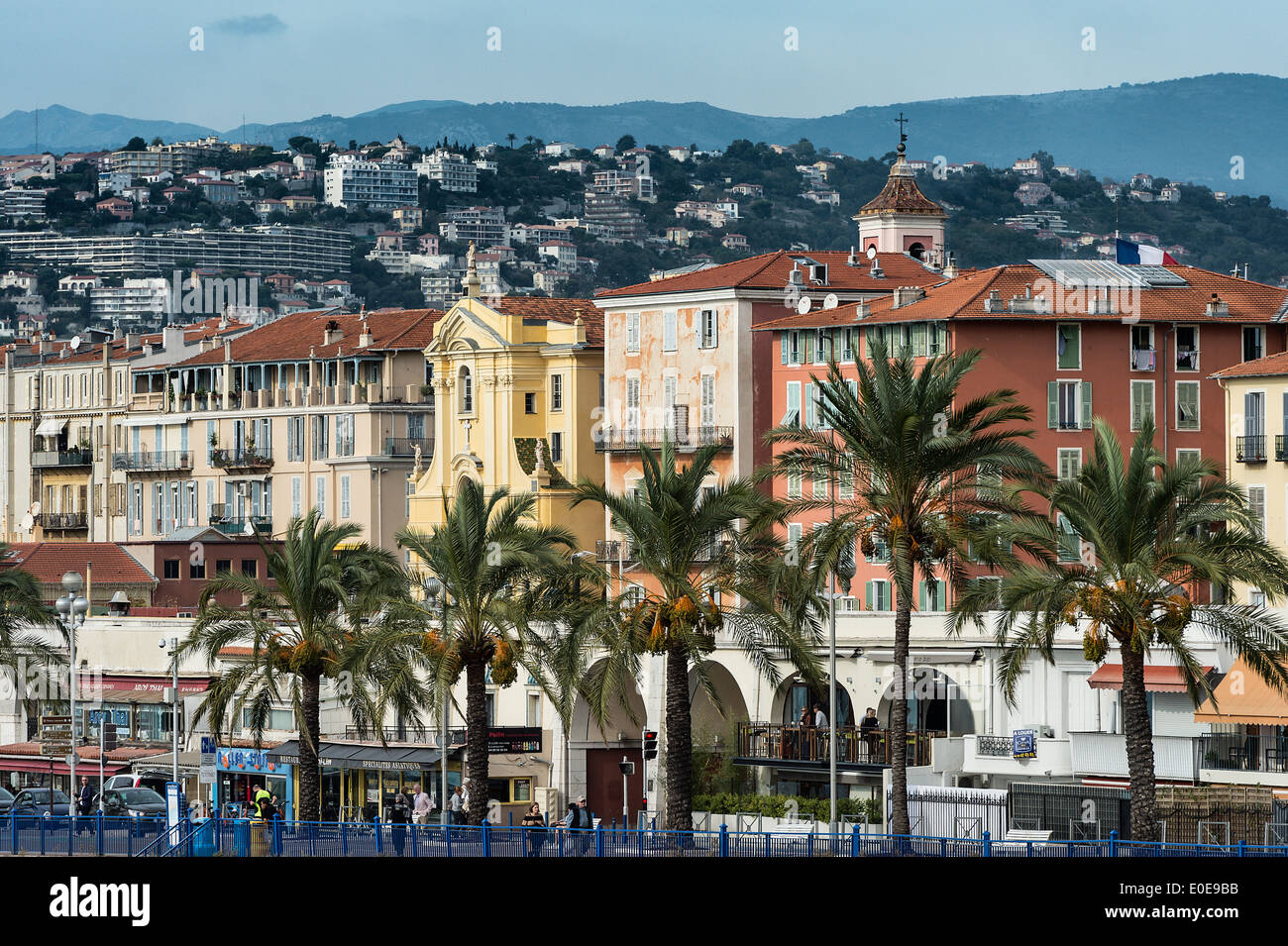 Quai de Etats-Unis, Nizza, Riviera Francese, Côte d'Azur, in Francia, in Europa Foto Stock