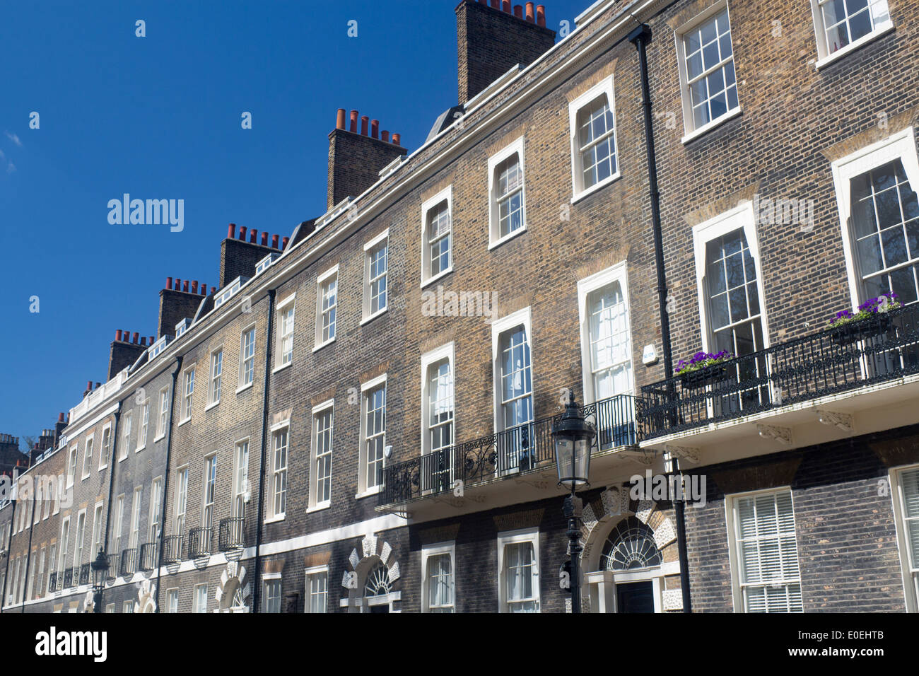 Bedford Square Bloomsbury Londra Inghilterra terrazza georgiana alloggiamento terrazzati architettura settecentesca Foto Stock
