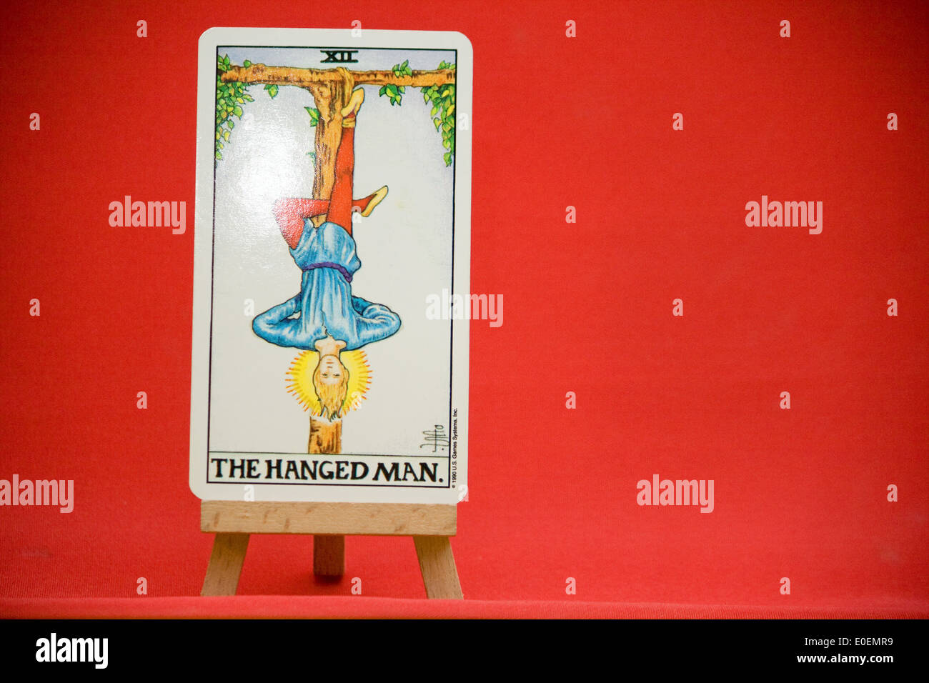 L'Impiccato, dall'Universal Waite deck. Foto Stock
