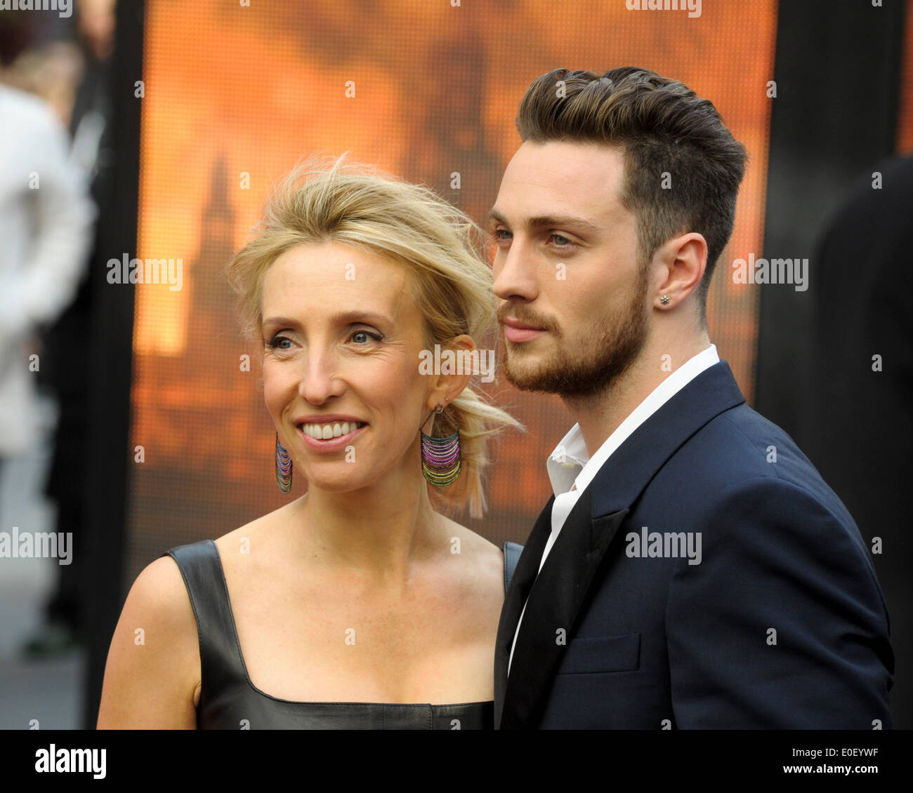 Sam Taylor-Wood e Aaron Taylor-Johnson assiste il Godzilla premiere europeo su 11/05/2014 di Odeon Leicester Square, Londra. Persone nella foto: Sam Taylor-Wood, Aaron Taylor-Johnson. Foto di Julie Edwards Foto Stock