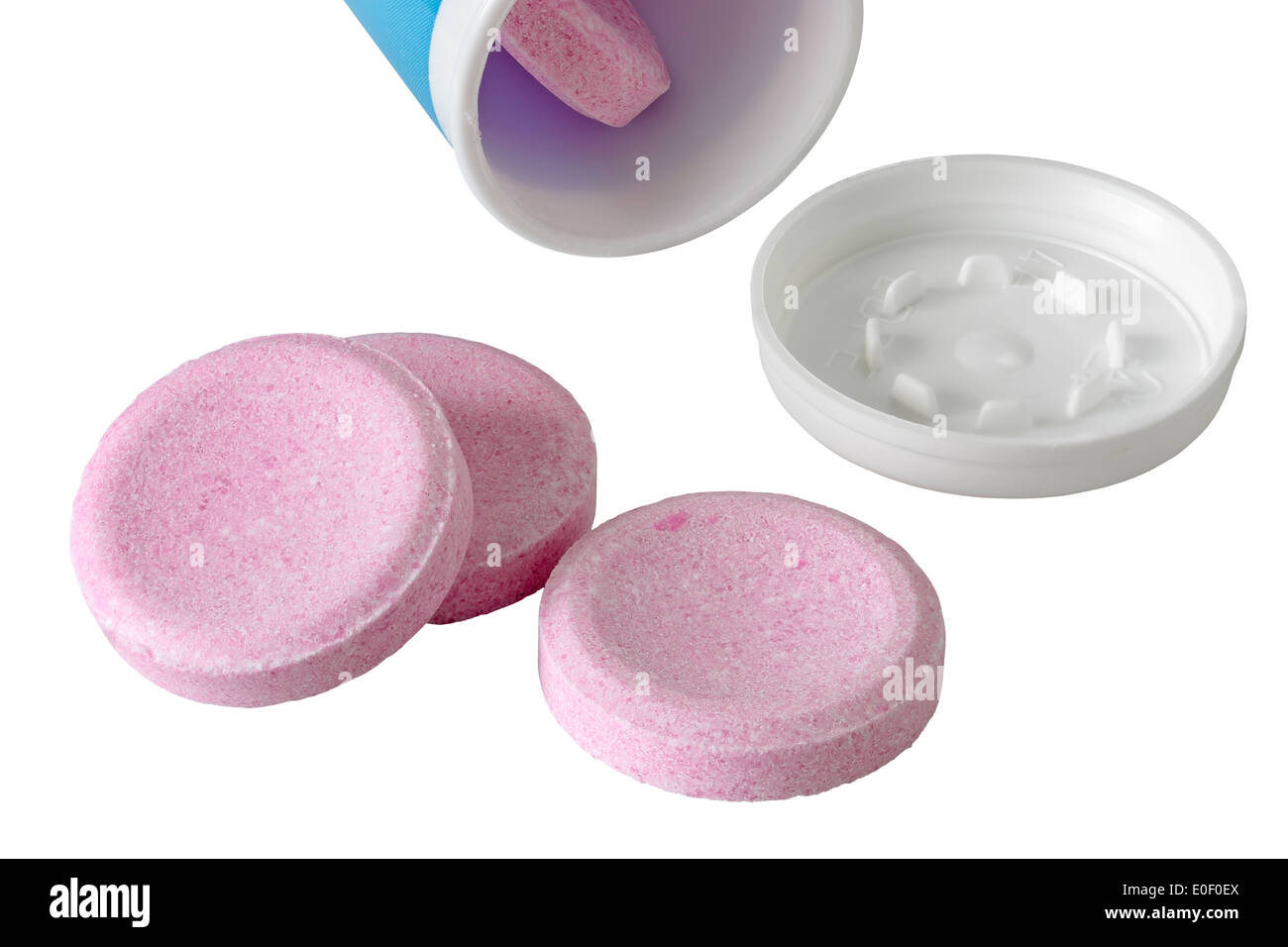 Tre rosa dentiera effervescenti pastiglie pulenti ritagliare isolati su sfondo bianco Foto Stock