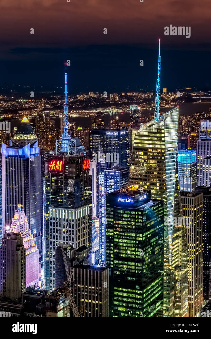 New York grattacieli di notte. Foto Stock