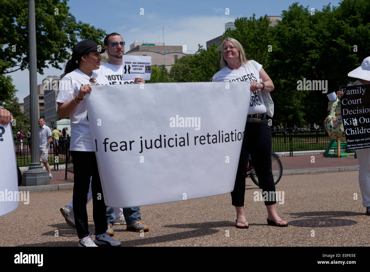 I membri delle madri di bambini persi protesta a Washington DC, Stati Uniti d'America Foto Stock