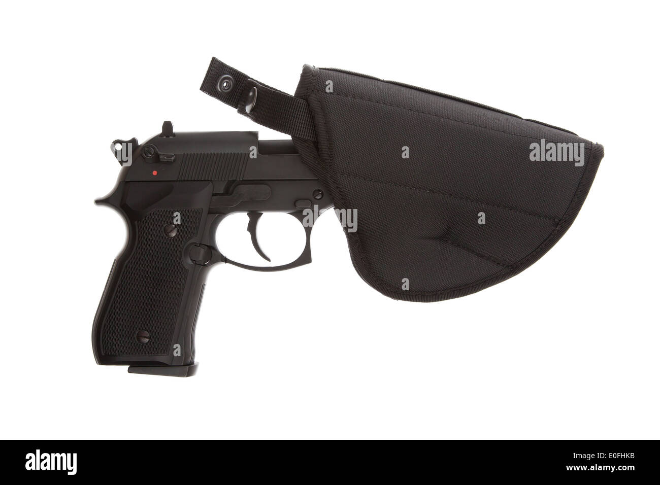 9mm pistola in una custodia flessibile, isolato su bianco Foto Stock