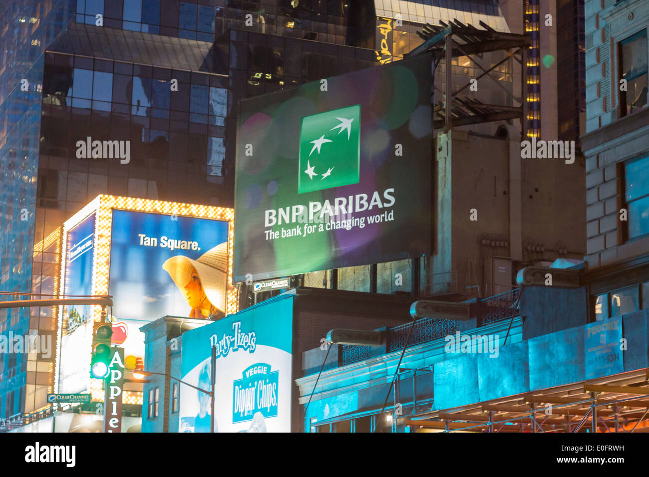 Pubblicità per la banca francese, BNP Paribas è visto in New York Foto Stock