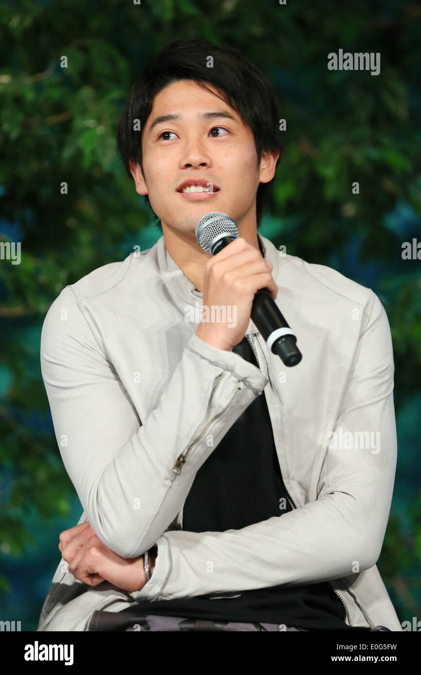 Il Brasile, a Marunouchi building, Tokyo, Giappone. Il 12 maggio 2014. Atsuto Uchida (JPN) calcio /Soccer : Atsuto Uchida del Giappone partecipa a una conferenza stampa su annuncio del 23 membri del Giappone team nazionali per il 2014 FIFA Wolrd Cup in Brasile, a Marunouchi building, Tokyo, Giappone . Credito: Giovanni Osada AFLO/sport/Alamy Live News Foto Stock