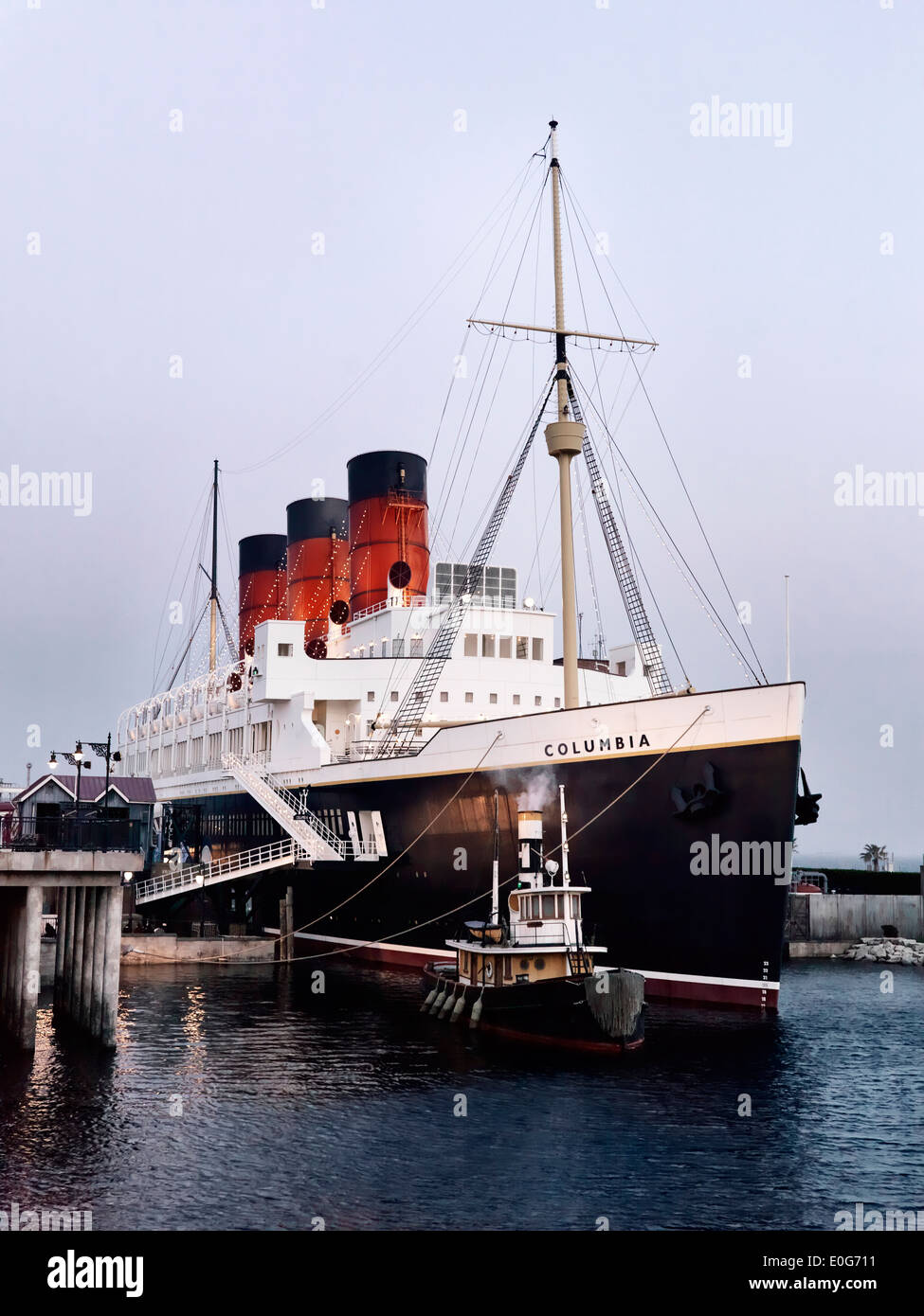 SS Columbia attrazione, nave passeggeri camicia di vapore a American Waterfront, Tokyo Disneysea. Il Giappone. Foto Stock