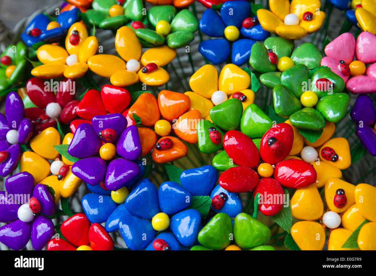 Confetti - conosciuto localmente come coriandoli - a Sulmona Foto Stock