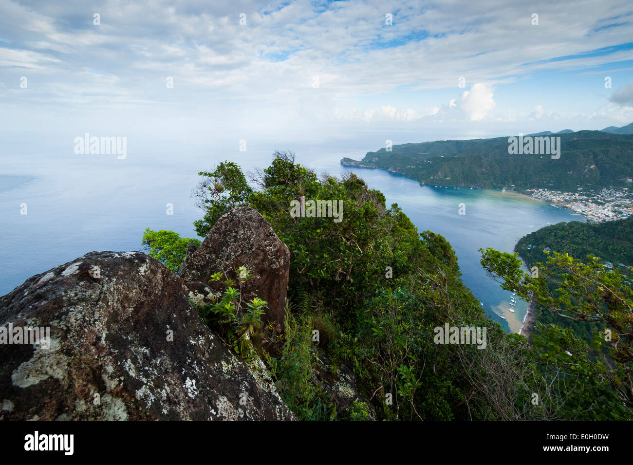 Vista da un picco dei caraibi, Santa Lucia, isole Windward, Piccole Antille, dei Caraibi Foto Stock