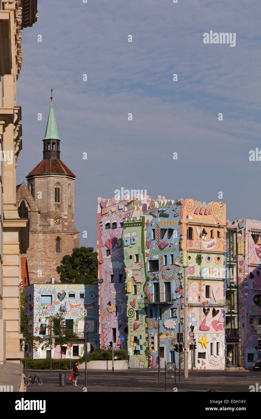 Scolpita la casa dipinta dallartista james rizzi nel distretto di ... La casa dipinta
