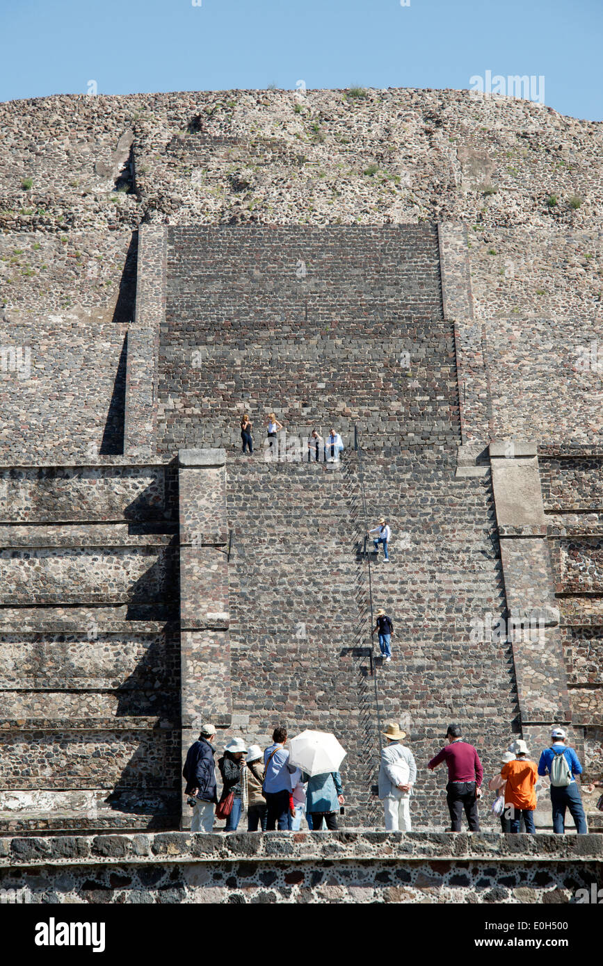 Scalone monumentale Piramide del sole di Teotihuacan Messico Foto Stock