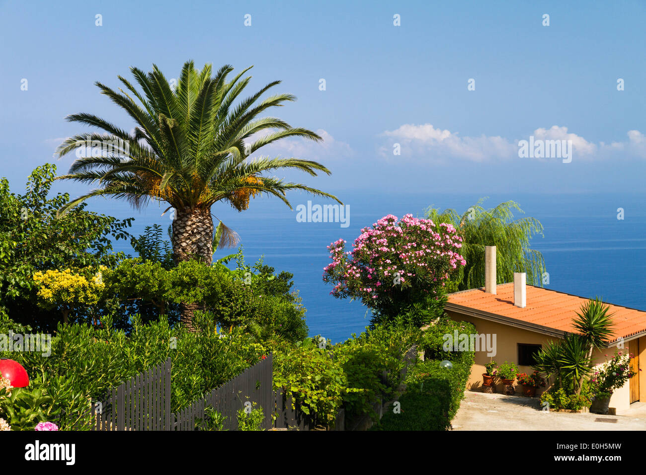 Villa vicino Zambrone, Mar Tirreno, Calabria, Mediterraneo, Italia Meridionale, Europa Foto Stock