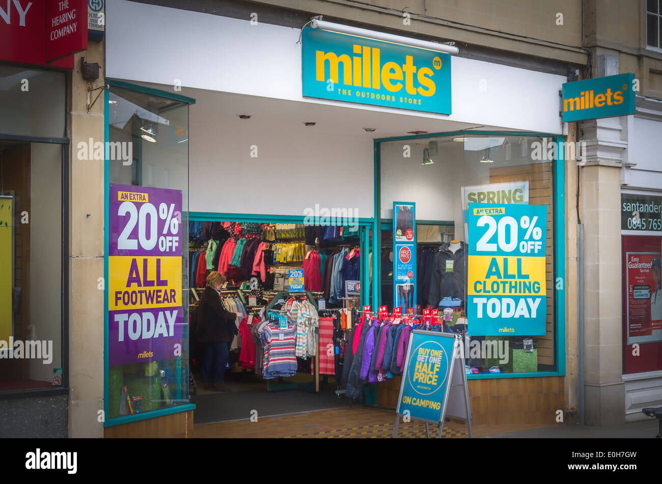 MILLETS outdoor store nel Regno Unito Foto Stock